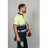 Polo alta visibilidad HOMBRE KINGSMANN STARLIGHT manga corta 100% Poliéster, Azul Marino con Amarillo Flúor 2