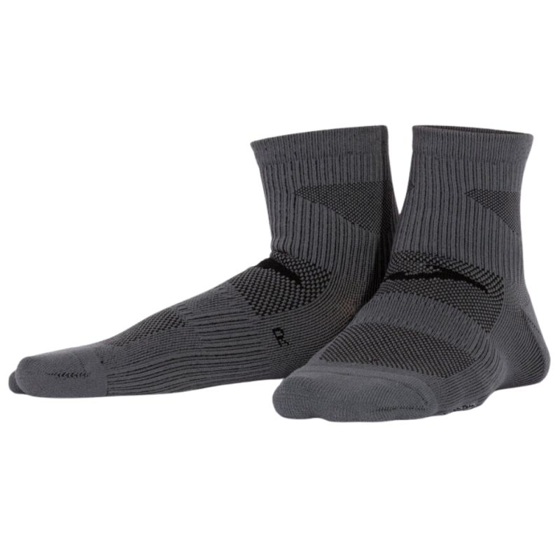 Calcetines unisex Running Night color gris de media caña, ref. 400777.226, JOMA