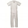 Pijama laboral blanco unisex cuello pico compuesto de chaqueta y pantalón. PEDIR UNA TALLA INFERIOR A LA HABITUAL. 1